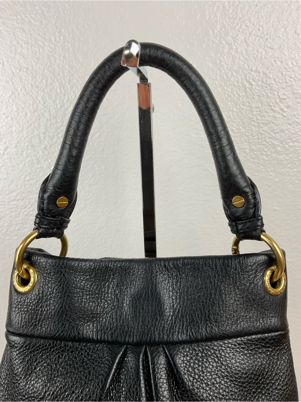 Marc by Marc Jacobs‎ Mini Black Pebbled Leather Hobo with Gold Hardware - Picture 4 of 9